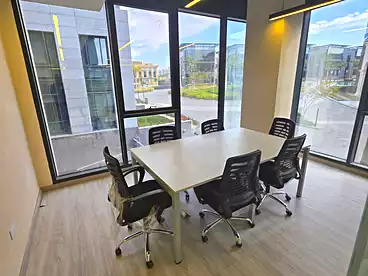 Administrative For rent in Cairo Business Park - Misr Italia, Compounds in New Cairo, 89 sqm