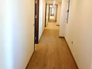 For rent in Southern 90th St., 90th Street, 530 sqm