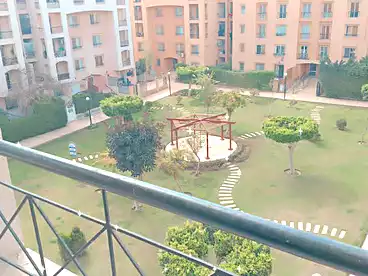 سكني للبيع في شارع أحمد رامي، المرحله الأولى، 90 متر