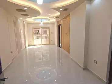 شقق للبيع في شارع خليل حماده، سيدي بشر بحري، 130 متر