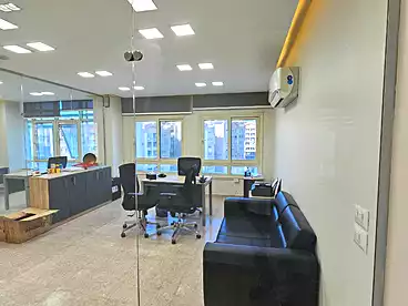 مكاتب للإيجار في ذا بلاتوه - كمبوند ديستريكت 5، كمبوند ديستريكت 5 - مراكز، 70 متر