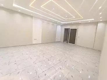 للبيع في شارع طيار الحلواني، النرجس 2، 200 متر