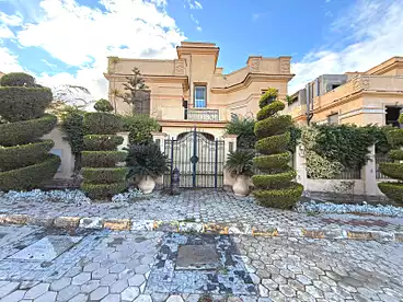 Villas For sale in Tiba Compound, Compounds in New Cairo, 380 sqm