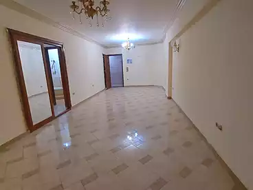 Apartments For rent in Hasan Kamel St., 9th Zone, 150 sqm