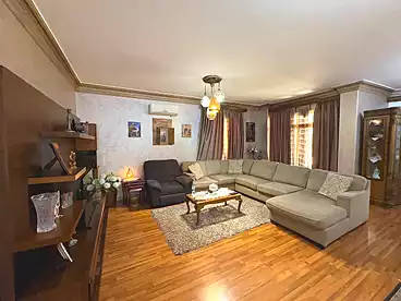 شقق للبيع في شارع عمرو بن العاص، جنوب الاكاديميه (هـ)، 200 متر