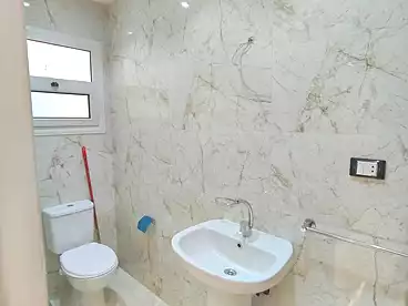 Apartments For sale in Khaled Ibn El Waleed St., Miami, 145 sqm