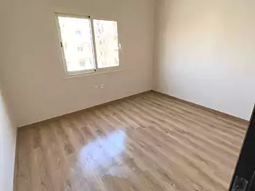 For rent in Building 342, El Banafsag Omarat, 150 sqm