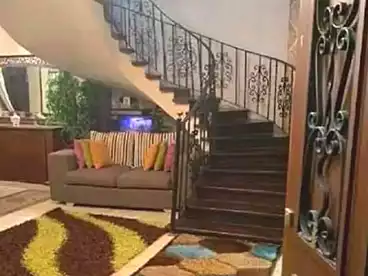Duplex For sale in Ezz El-Deen Omar St., El Talbeya, 170 sqm