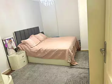 Apartments For sale in Mahmoud El-Isawy St., Miami, 90 sqm
