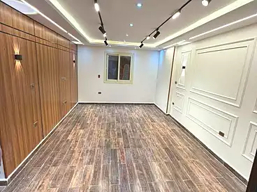 شقق للبيع في البيطاش، العجمي، 120 متر