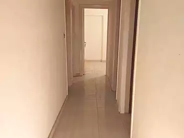 عقارات للإيجار في شارع الحنفية، البيطاش، 90 متر