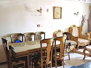 شقق للبيع في البيطاش، العجمي، 130 متر