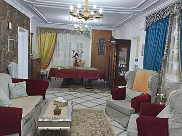 شقق للبيع في شارع ترعة الجبل، الزيتون الغربية، 210 متر
