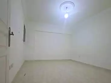 Apartments For sale in El Mandara Bahri, El Mandara, 145 sqm