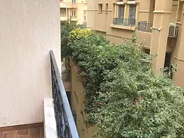 شقق للإيجار في الحي السادس، بيت الوطن، 180 متر