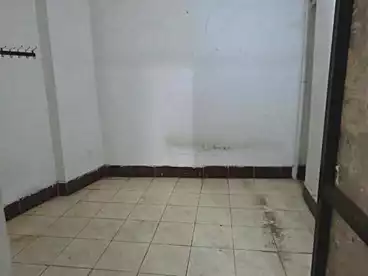Commercial For rent in Mahmoud El Isawy St., Sidi Beshr Bahri, 80 sqm