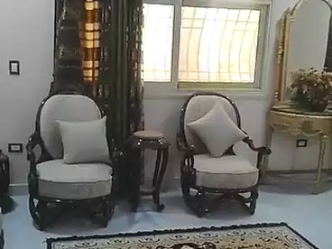 شقق للبيع في المجاورة السابعة، الحي الأول، 185 متر