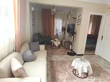 عقارات للبيع في شارع أحمد ذكي، حدائق المعادي، 96 متر