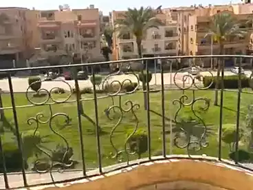 شقق للإيجار في شارع عبد الله المسلمي، البنفسج 7، 200 متر