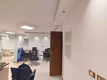 Offices For rent in El Merag El Elwy, Zahraa El Maadi, 250 sqm