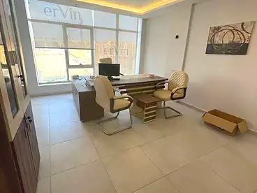 مقر إداري للإيجار في كمبوند وان قطاميه - مرشدي جروب، كمبوند بالمعادي، 230 متر