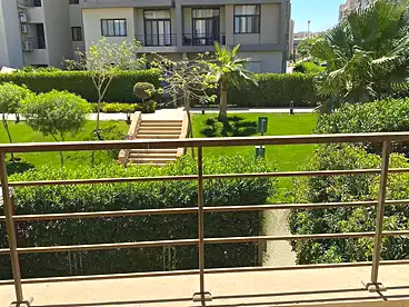 للبيع في كمبوند فيفث سكوير - المراسم، كمبوند بالتجمع الخامس، 155 متر