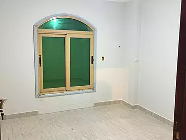 شقة بحديقة للإيجار في مول العرب - مراكز، كمبوند في ٦ اكتوبر، 200 متر