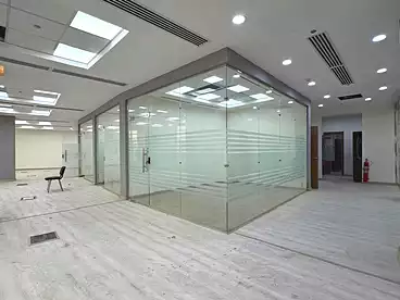 Administrative For rent in Northern 90th St., 90th Street, 482 sqm