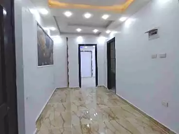Apartments For sale in Shatee El Nakheel, Al Agamy, 300 sqm