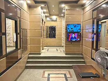 شقق للبيع في شارع أحمد عرابي، المهندسين، 280 متر