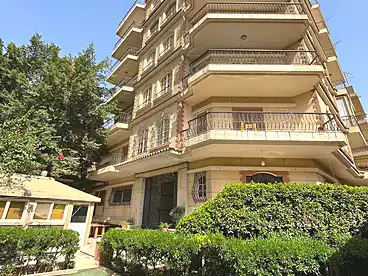 Building For sale in El Nasr St, New Maadi, 300 sqm