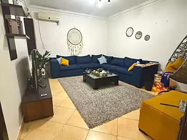 شقق للبيع في شارع أبو الفدا، الهرم، 240 متر