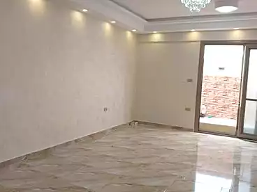 شقق للبيع في شارع رستم، حلوان، 200 متر