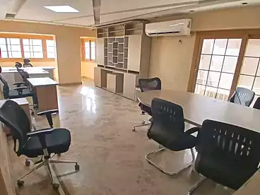 Administrative For rent in Street 18, Sarayat El Maadi, 300 sqm