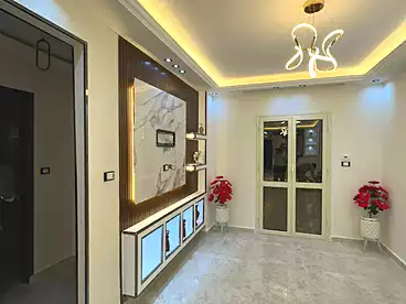 شقق للبيع في شارع أحمد عصمت، عين شمس، 130 متر