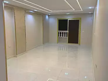 شقق للبيع في شارع سلطان خطاب، اللبيني، 110 متر