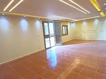 Roof For sale in Mohamed El Fardi St., El Bitash, 250 sqm