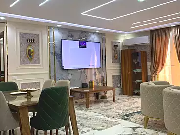 شقق مفروشة للإيجار في ميدان لبنان، المهندسين، 200 متر