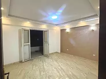 شقق للبيع في شارع الأربعين، جسر السويس، 150 متر