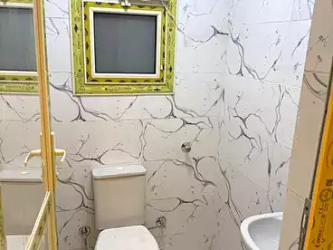 شقق للبيع في شارع سلطان خطاب، اللبيني، 110 متر