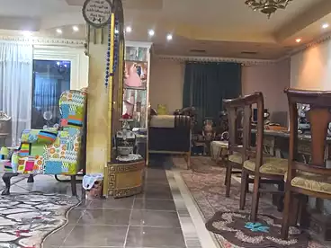 شقق للبيع في شارع القاعدة، البيطاش، 170 متر