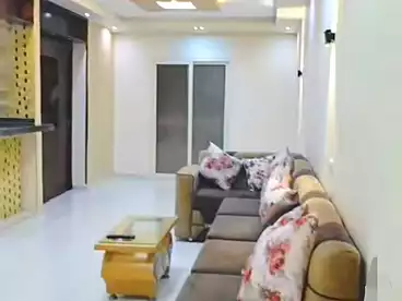 عقارات للإيجار في شارع 27، النزهة 2، 150 متر