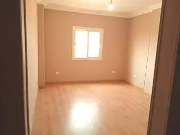 Duplex For rent in First Settlement, New Cairo - 5th Settlement, 360 sqm