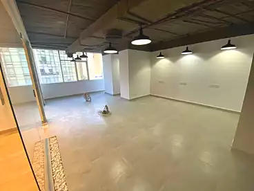 Co-working space For rent in Northern 90th St., 90th Street, 130 sqm