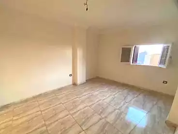 شقق للإيجار في شارع السلام، مدينة الزقايق، 100 متر