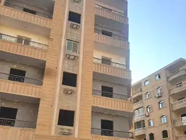 مباني للبيع في شارع العشرين، فيصل، 150 متر