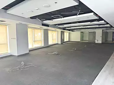 Co-working space For rent in Southern 90th St., 90th Street, 550 sqm