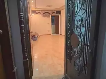 شقق للبيع في الفلكي، السيوف، 100 متر