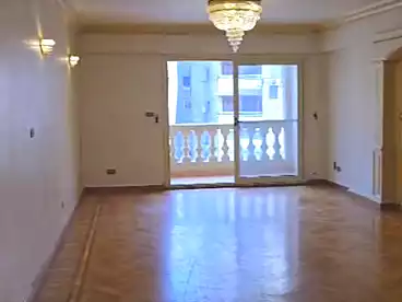 Apartments For rent in Mohammed Fawzi Moaz St., Smouha, 180 sqm
