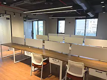 مساحة مكتبية للإيجار في سنتر فيل - كمبوند هايد بارك، كمبوند هايد بارك، 125 متر